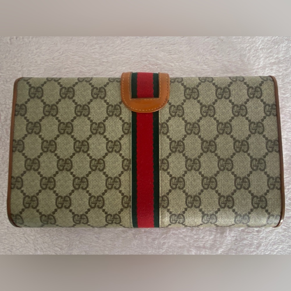 SOLD!! VINTAGE GUCCI CHERRY LINE SHOULDER BAG - Picture 3 of 15